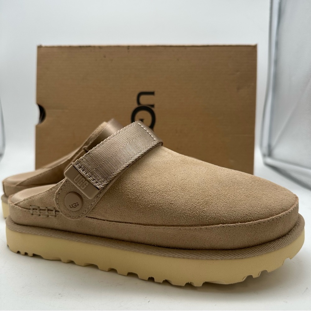 UGG Women’s shoes W/1138252 sand color Brand New